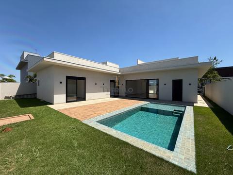 Casa Térrea com 3 suites à Venda no Condomínio Tamboré – Jaguariúna/SP
