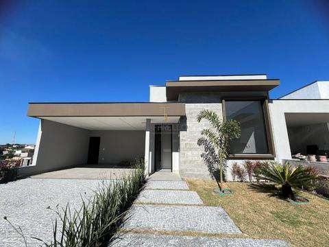 Casa à venda com 3 suítes no Condomínio Residencial Mont Alcino localizado no bairro Roncáglia Valinhos.