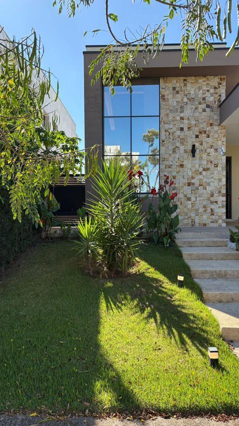 Casa terrea a venda com 3 suites no Condomínio Tamboré Jaguariúna.