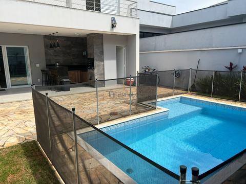 Casa Sobrado com 3 Suites a Venda no Condominio Villa do Sol em Valinhos – Condomínio Fechado