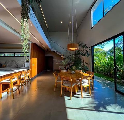 Casa Alto Padrão a Venda no Condomínio Santa Izabel- Jaguariúna/SP 